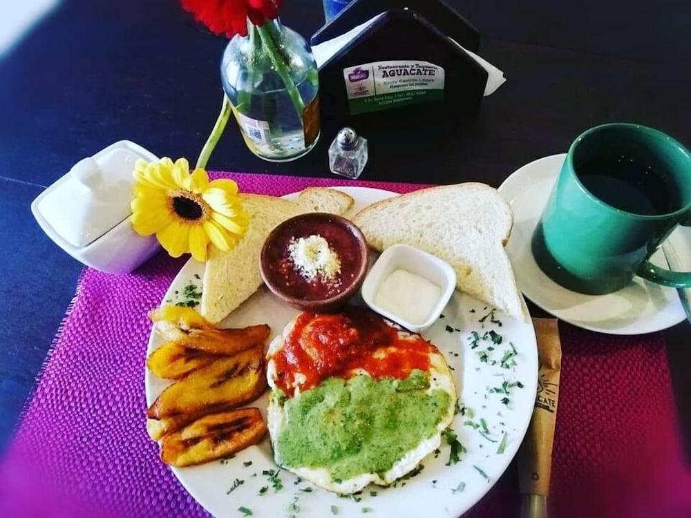Hotel Gran Plaza Euromaya Antigua Luaran gambar