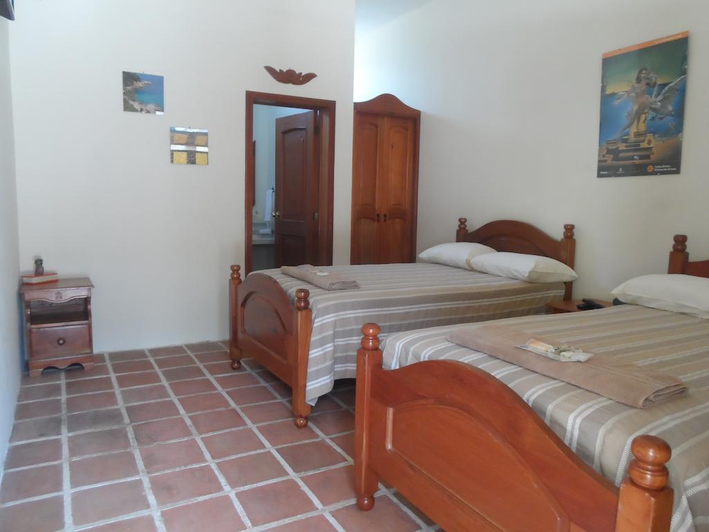 Hotel Gran Plaza Euromaya Antigua Bilik gambar