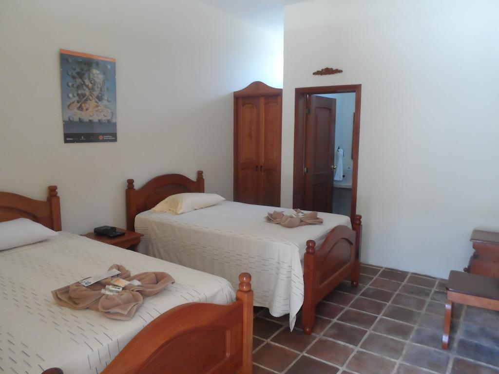 Hotel Gran Plaza Euromaya Antigua Bilik gambar