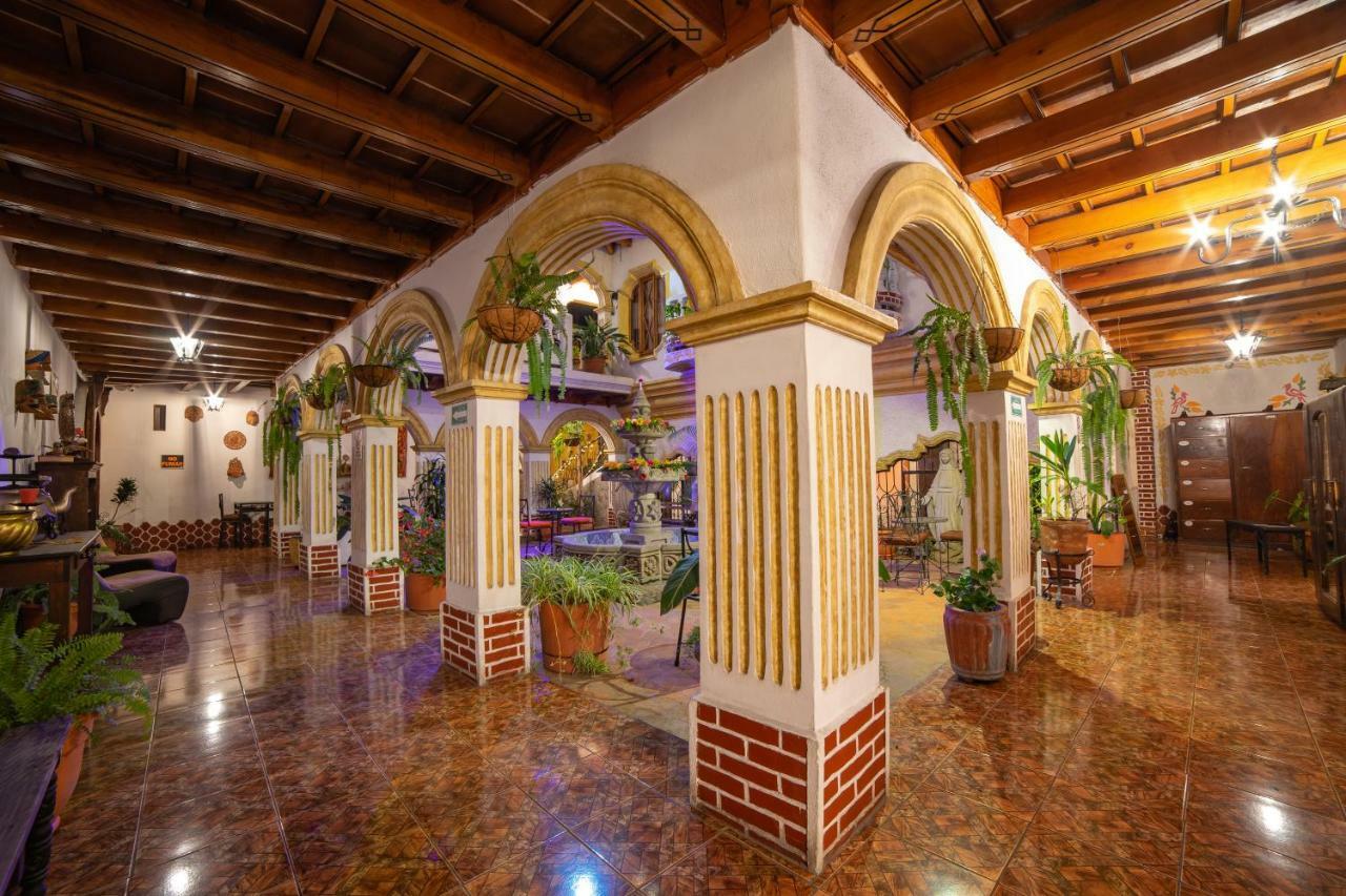 Hotel Gran Plaza Euromaya Antigua Luaran gambar